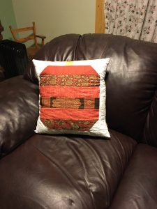 Quilted Pumpkin Pillow you can sew up in 4 Easy steps – Tutorial